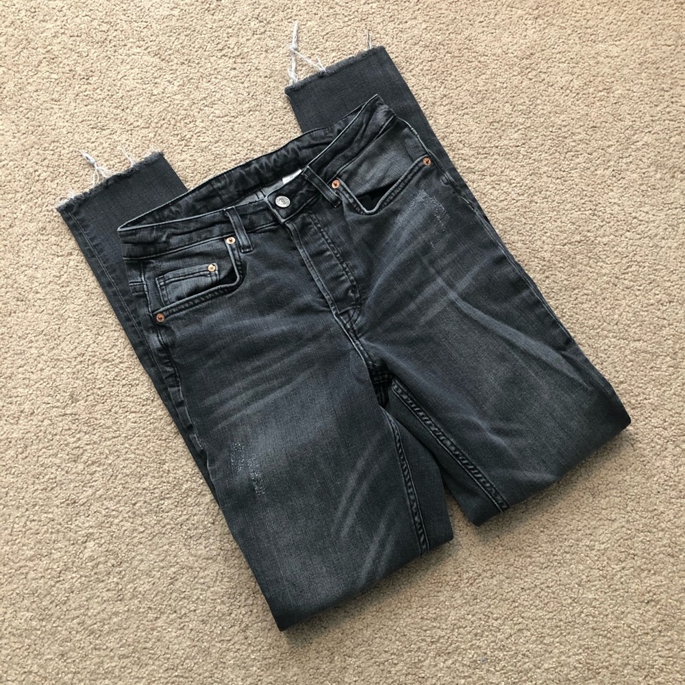 &Denim High Rise Skinny Ankle Black Frayed Hems Jeans